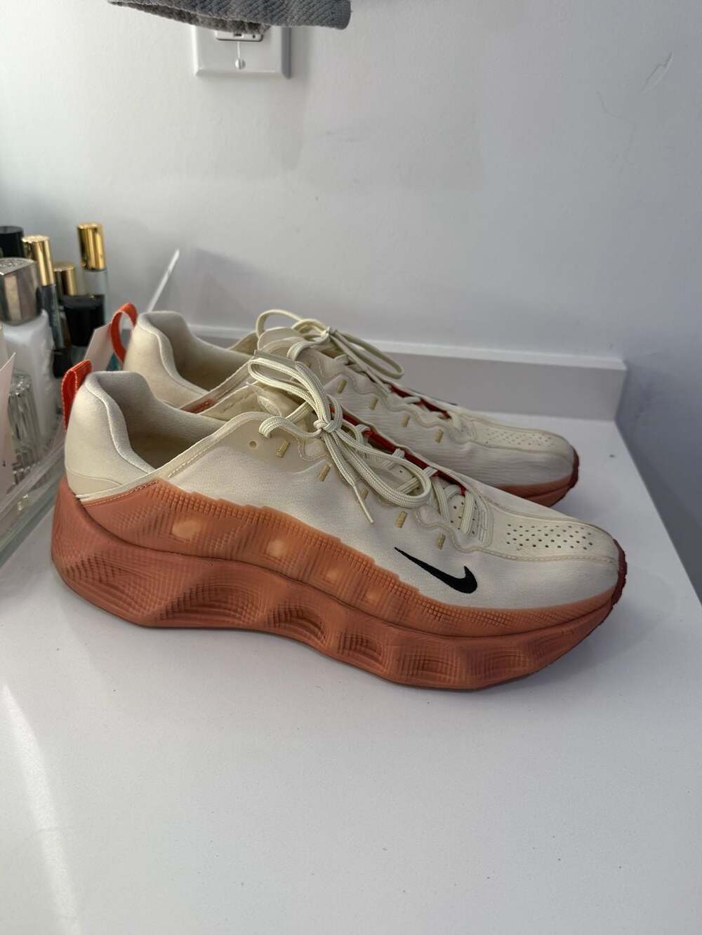 Nike ISPA Link Axis Size 10.5 Summit White Flame